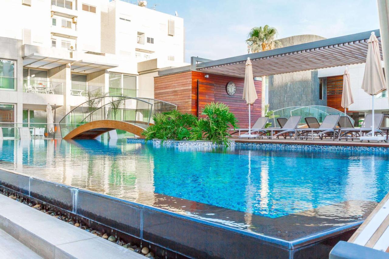 Opera Exclusive Apts By Trulycyprus Лимасол Экстерьер фото