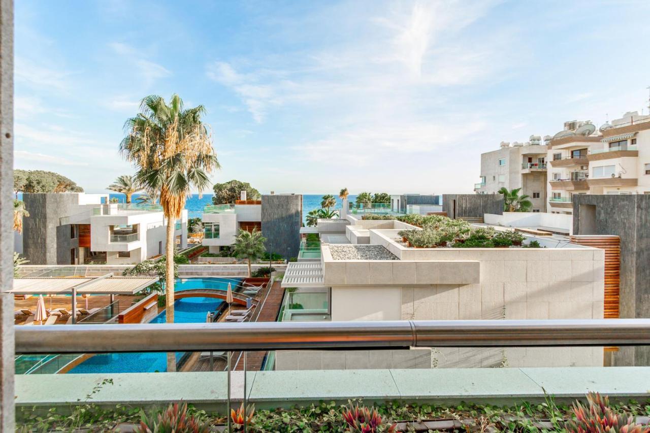 Opera Exclusive Apts By Trulycyprus Лимасол Экстерьер фото